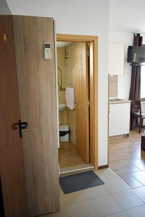 Flora Beach Apartaments Burgas Bagian luar foto