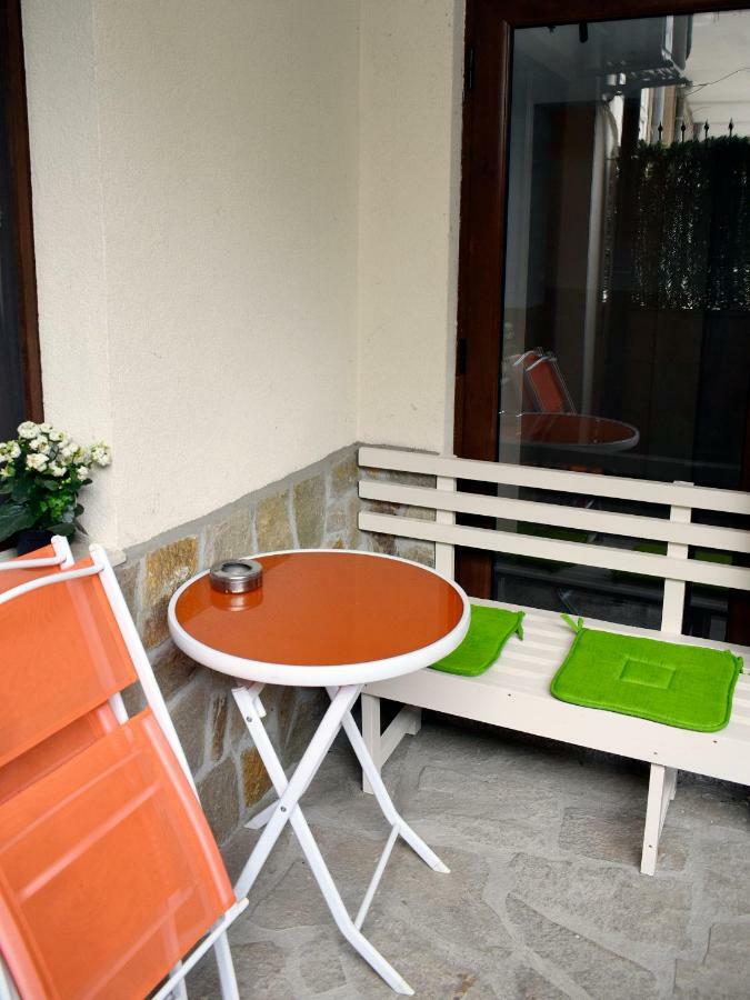 Flora Beach Apartaments Burgas Bagian luar foto